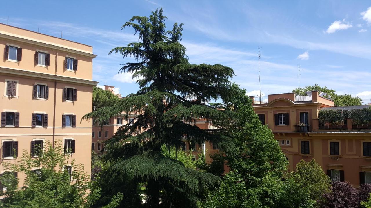 Bed & Breakfast A Casa Di Lia A Roma Exterior foto