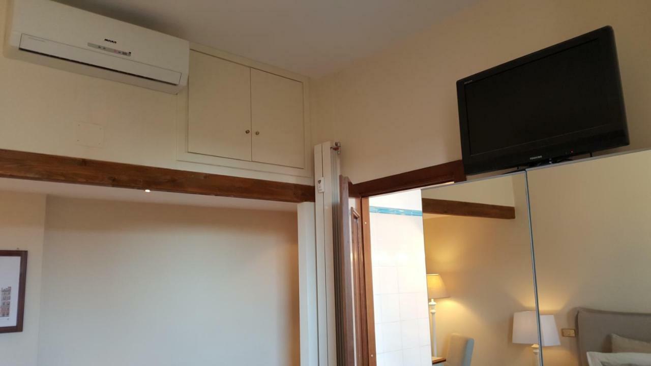 Bed & Breakfast A Casa Di Lia A Roma Exterior foto